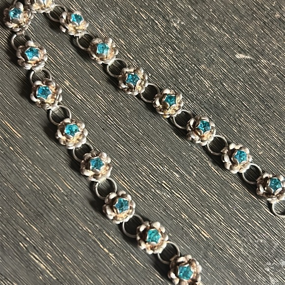 Floral Sterling Silver and Teal Crystal Bracelet - Picture 2 of 3
